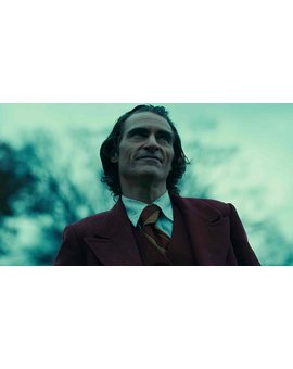 Todd Phillips reacciona a las nominaciones de 'Joker' dando las gracias al "genio que es Phoenix"