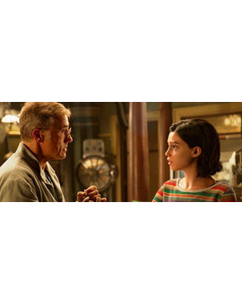 A Christoph Waltz le gustaría una secuela de “Alita”