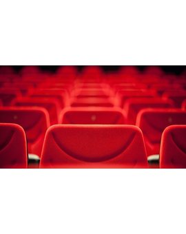 El protocolo sanitario para la vuelta al cine incluye mamparas, reducción de aforo y geles