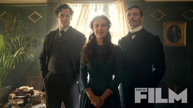 Primeras imágenes de 'Enola Holmes' con Millie Bobby Brown como la hermana de Sherlock Holmes