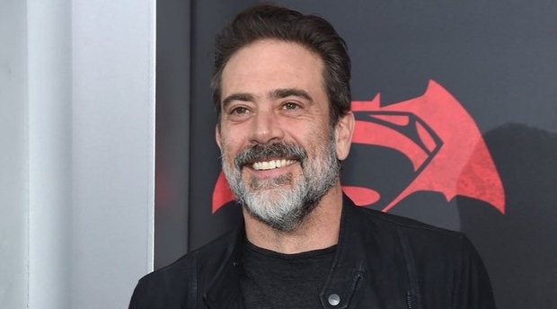 Jeffrey Dean Morgan se pronuncia sobre su posible regreso a DC tras 'Batman v Superman'