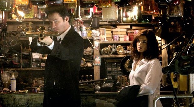 Keanu Reeves y el equipo de 'Constantine' hablan de la "rara" secuela que nunca llego a hacerse