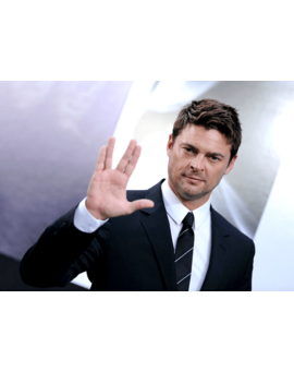 Karl Urban revela su cameo secreto en 'Star Wars: El ascenso de Skywalker'