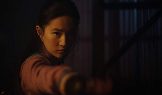 Los cines de Europa critican la decisión de Disney de estrenar 'Mulan' en Disney+