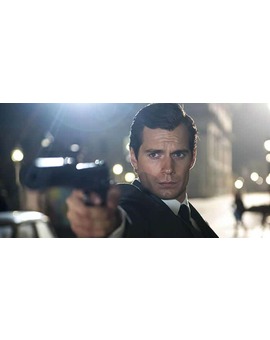Una inteligencia artificial elige a Henry Cavill como el nuevo James Bond
