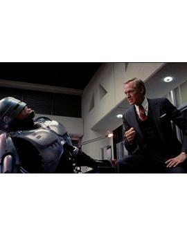 En marcha una precuela televisiva de “Robocop” centrada en la OCP
