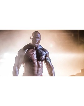Dwayne Johnson arranca la verja de su casa a pulso para no llegar tarde al rodaje de 'Red Notice'