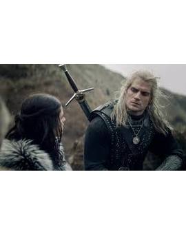 The Witcher: Henry Cavill se ha lesionado durante el rodaje de la Temporada 2