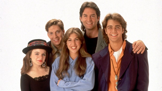 Mayim Bialik intenta traer de vuelta la serie 'Blossom'