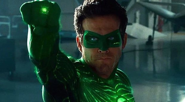 Ryan Reynolds ha visto 'Linterna Verde' por primera vez y no le ha parecido tan mala