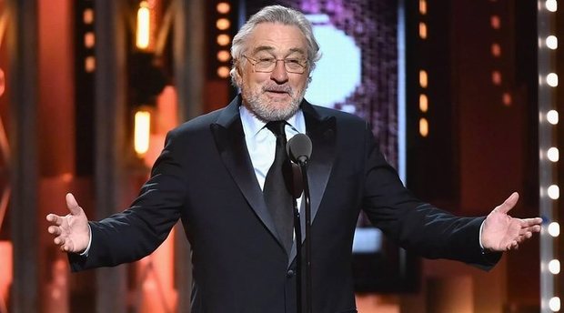 Robert De Niro, obligado a trabajar sin descanso a los 77 años porque está en la ruina