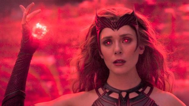 Doctor Strange en el Multiverso de la Locura tiene “aires de show de terror” según Elizabeth Olsen