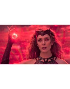 Doctor Strange en el Multiverso de la Locura tiene “aires de show de terror” según Elizabeth Olsen