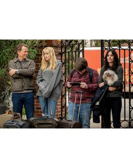 Starz estrenará "Shining Vale", serie de terror con tintes cómicos protagonizada por Courteney Cox