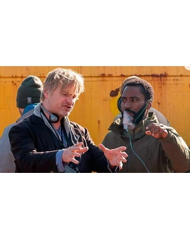 Christopher Nolan ha tenido negociaciones para trabajar con Netflix