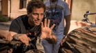 A-zack-snyder-le-encanto-provocar-a-warner-con-el-movimiento-releasethesnydercut-c_s