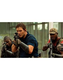 'La guerra del mañana' lanza tráiler con Chris Pratt dando mucha caña a los alienígenas del futuro