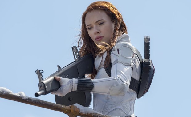 Scarlett Johansson pidió 100 millones de dólares a Disney por el estreno de 'Viuda Negra'