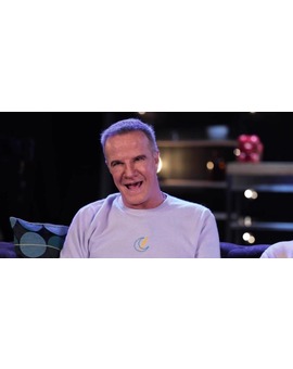 Off Topic: asi luce en la actualidad Christopher Lambert