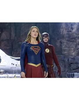 Supergirl renueva para una segunda temporada… ¡en The CW!