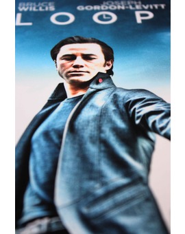 Looper - Filmarena