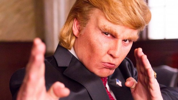 Johnny Depp como Donald Trump y 49 Personajes Irreconocibles en sus Papeles. 