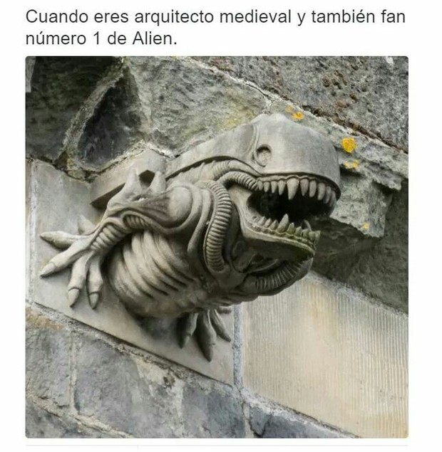 Gárgola Alien. 