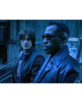 Imagen. Antes DARYL de THE WALKING DEAD También Mataba Vampiros en BLADE. 