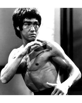 Tal día como hoy, el 20 de julio de 1973 murió a los 32 años BRUCE LEE. 