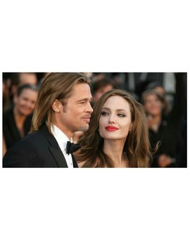 Angelina Jolie y Brad Pitt se Divorcian!!. 