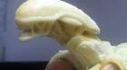 Imagen-alien-en-un-platano-c_s
