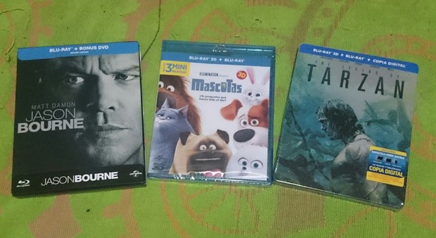 Os presento a mis Mascotas.. "Tarzan y Jason Bourne". 