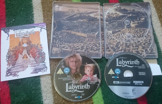 (Interior) Steelbook 4K "DENTRO DEL LABERINTO". 