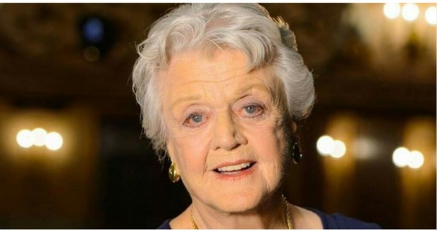 Angela Lansbury Volverá para "MARY POPPINS RETURNS". 