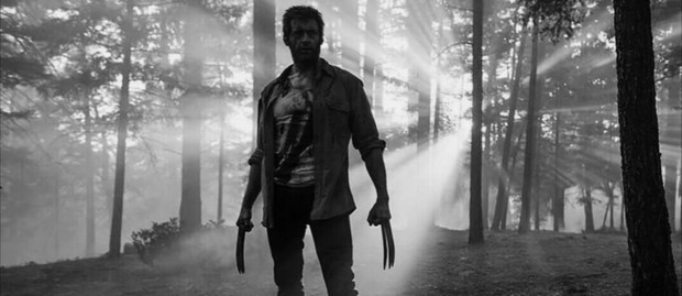 LOGAN Tendrá una Versión Alternativa en Blanco y Negro. 