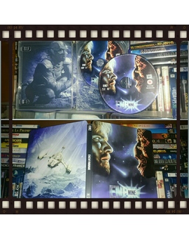 Interior y Exterior Steelbook (ENEMIGO MIO). 