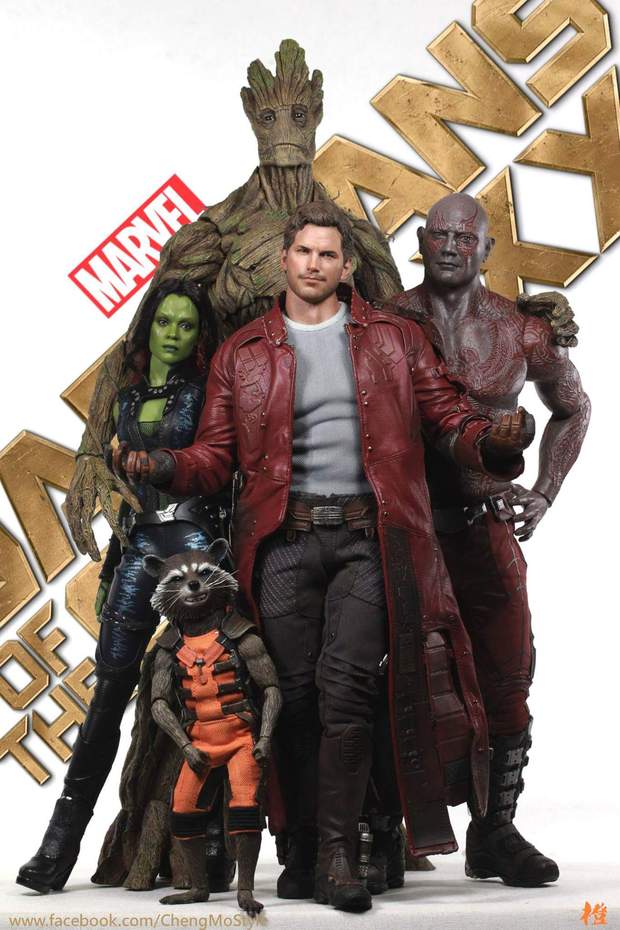 "GUARDIANES DE LA GALAXIA" de Hot Toys. 
