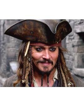 Johnny Depp No se aprende sus Guiones,"Rueda las Películas con Pinganillo". 