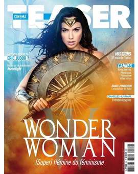 Portada de CINEMA TEASER con (WONDER WOMAN). 