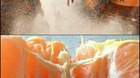 Humor-homenaje-a-spiderman-homecoming-en-una-mandarina-c_s