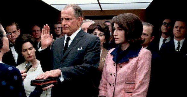 "Woody Harrelson" de Presidente Johnson en el Trailer de (LBJ). 