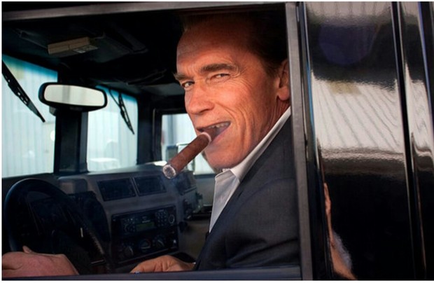 Arnold Schwarzenegger Volverá en la Película (KUNG FURY) con Michael Fassbender. 