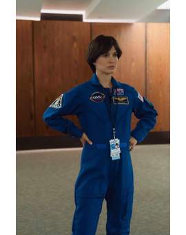 Primera Imagen de "Natalie Portman" en (PALE BLUE DOTE). 