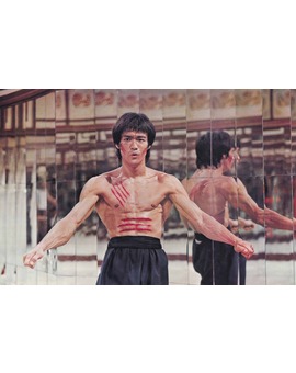 "BRUCE LEE "en la Película de (TARANTINO). 