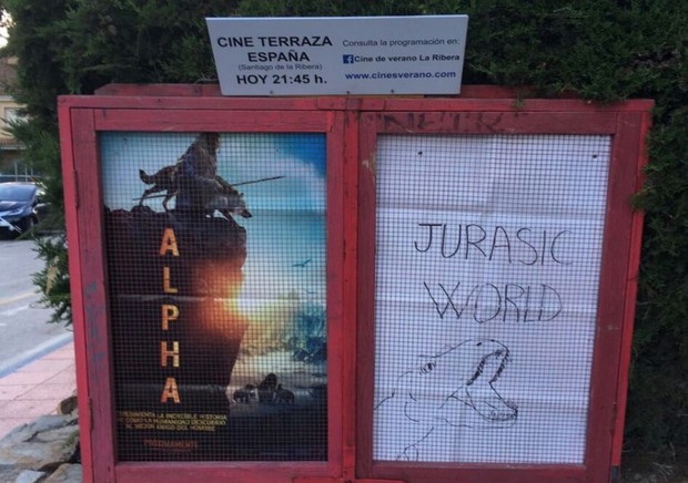 El Póster Murciano de (JURASSIC WORLD) que ha emocionado a "Bayona".