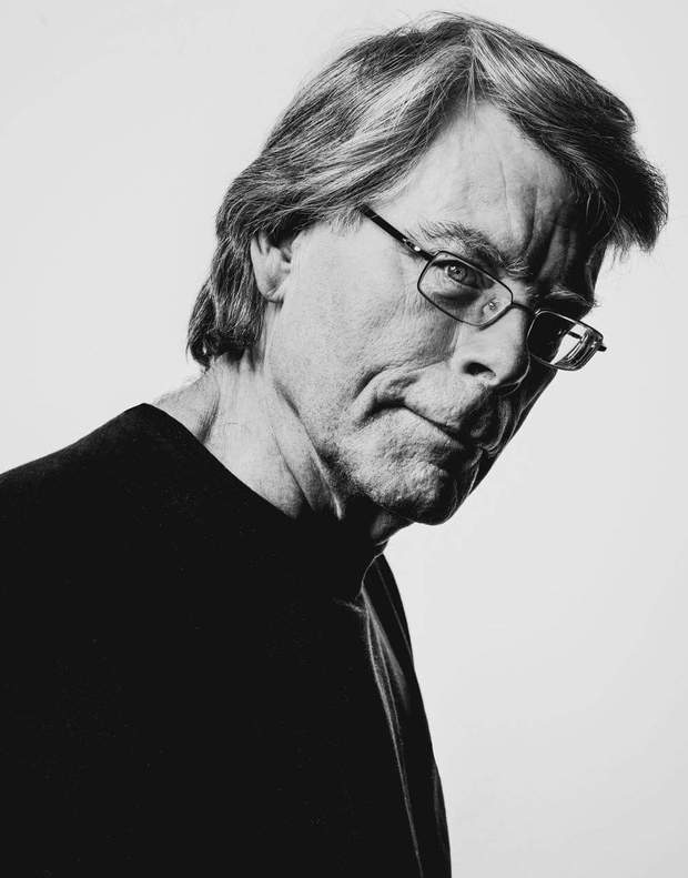 Hoy Cumple 71 Años "Stephen King". (Qué Película suya adaptada al Cine es Vuestra Preferida?. 