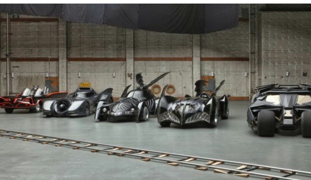 Imagen: "Qué BATMOVIL és Vuestro Favorito?". 