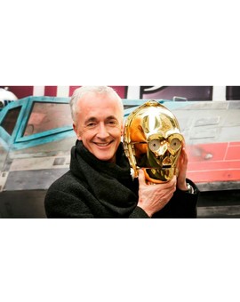 "Anthony Daniels C-3PO" Se Despide en su Último Día de Rodaje de (STAR WARS - EPISODIO IX). 