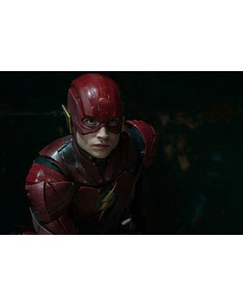 WARNER BROSS Negocia con "Andy Muschietti" Dirigir (THE FLASH). 