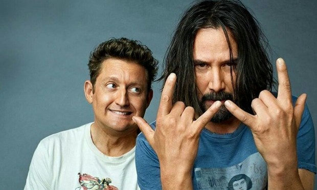 "Keanu Reeves" Se Transforma para el Rodaje de (BILL Y TED 3). 